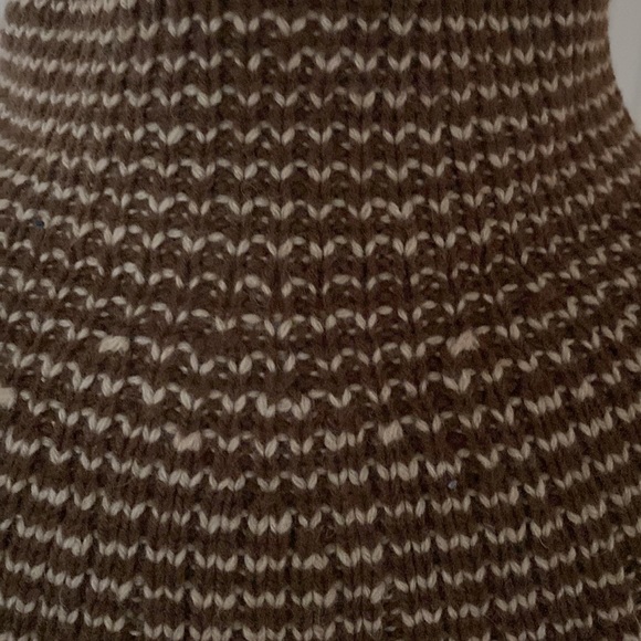 statement piece wearable art mini cape crochet w buttons - Picture 6 of 11